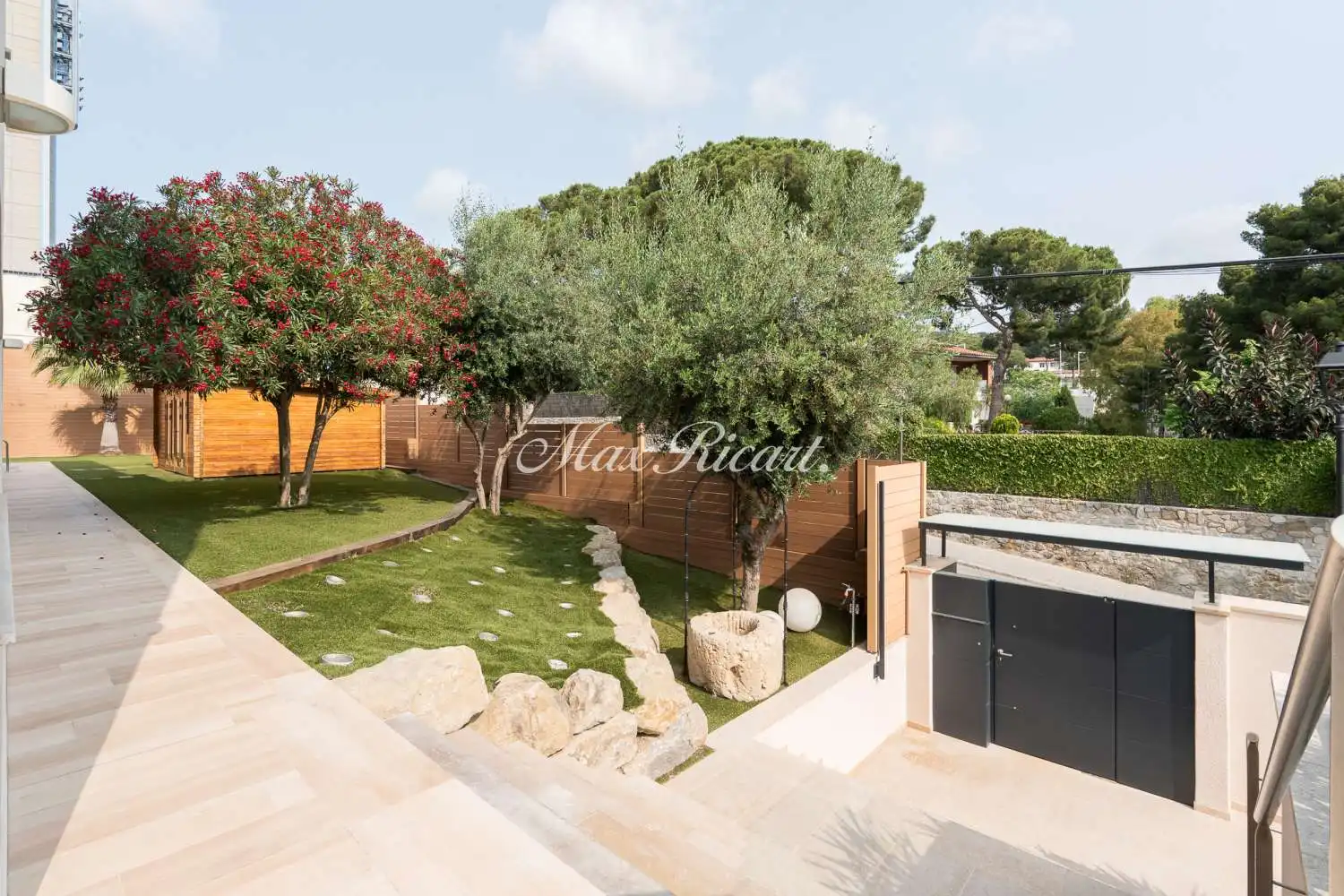 Jardín de Casa o chalet en venta en Barcelona con Aire acondicionado, Calefacción y Terraza