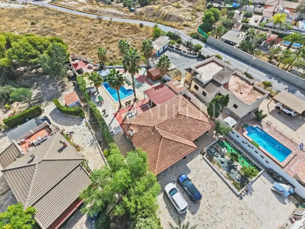 Exterior view of Houses for sale in La Huerta  
