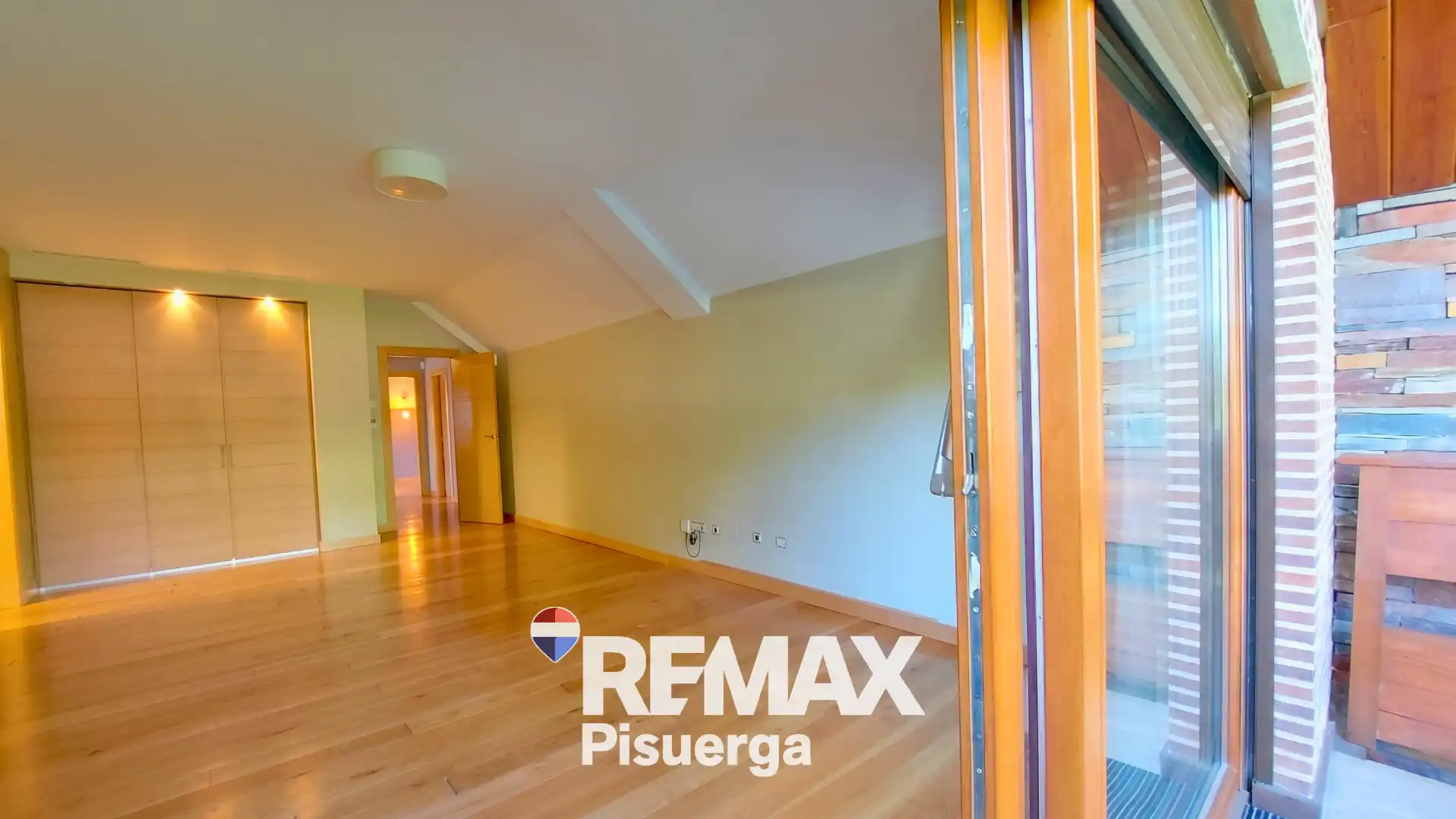 Casa o xalet en venda en Boecillo amb Aire condicionat, Calefacció i Jardí privat