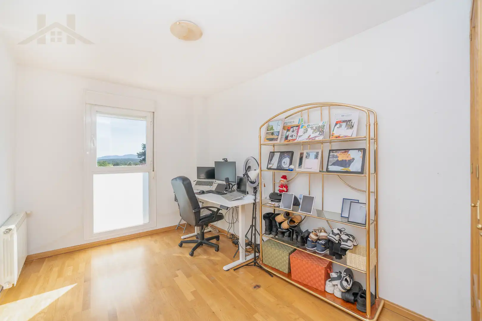 Habitación de Dúplex en venta en El Escorial con Aire acondicionado, Calefacción y Parquet