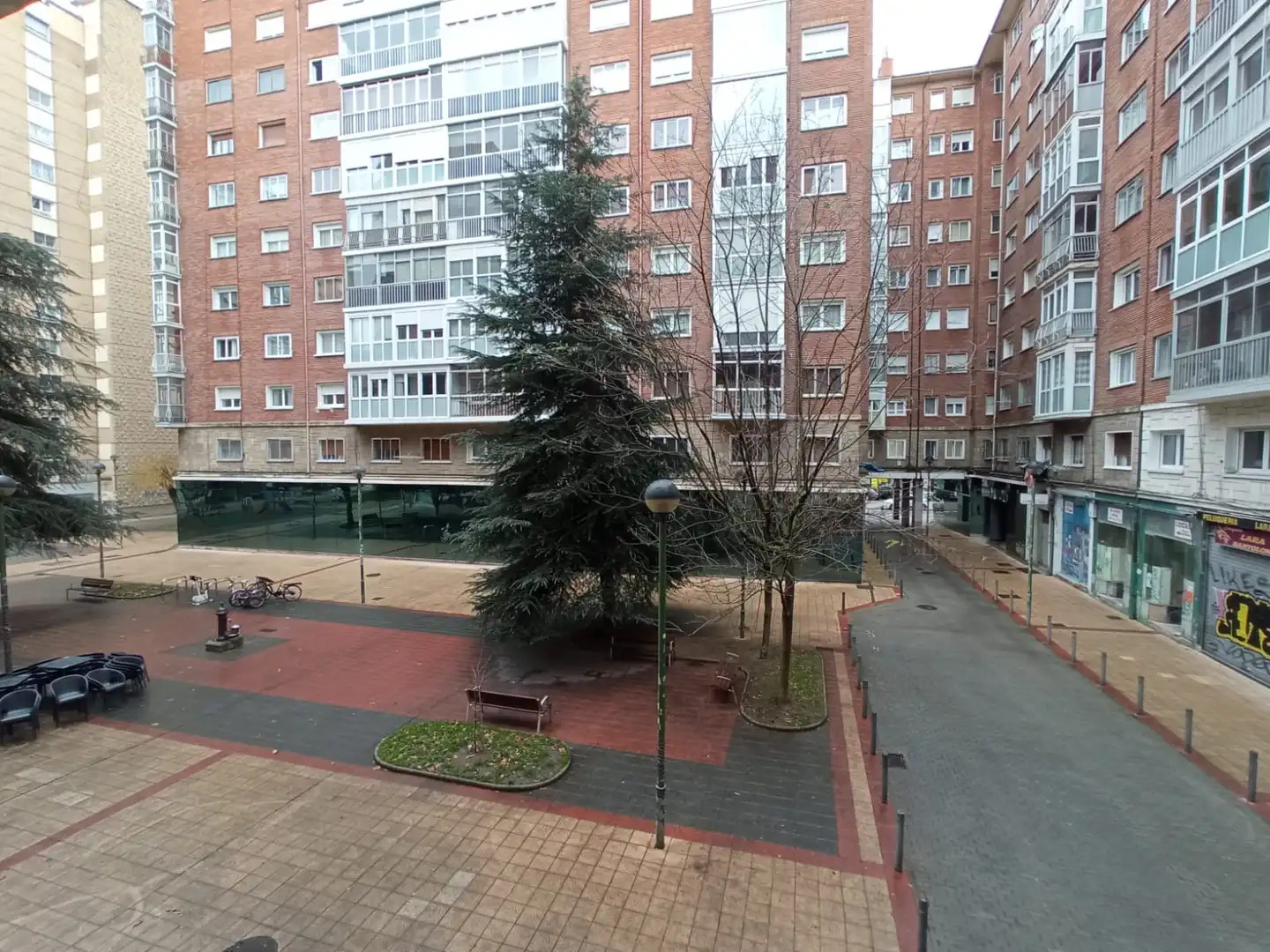 Außenansicht von Wohnung zum Verkauf in Burgos mit Heizung