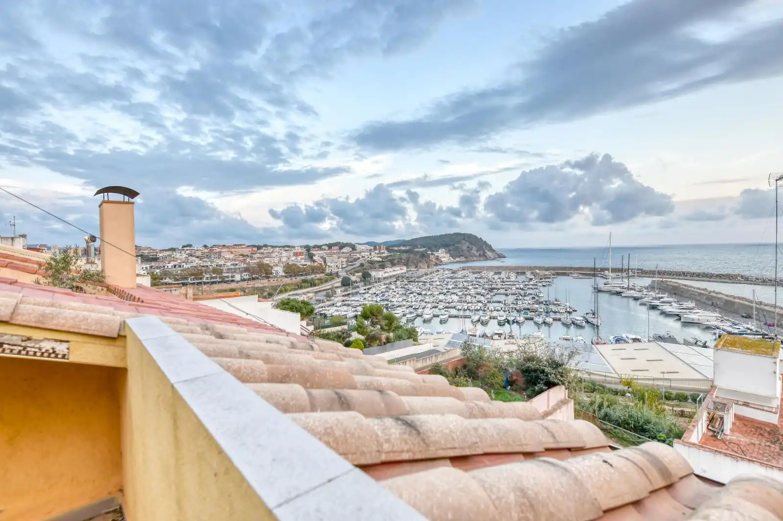 Vista exterior de Dúplex en venta en Población de Arroyo con Terraza