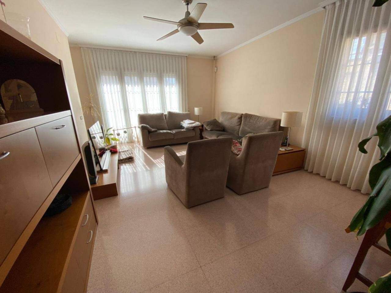 Sala d'estar de Pis de lloguer en Montmeló amb Aire condicionat, Calefacció i Terrassa