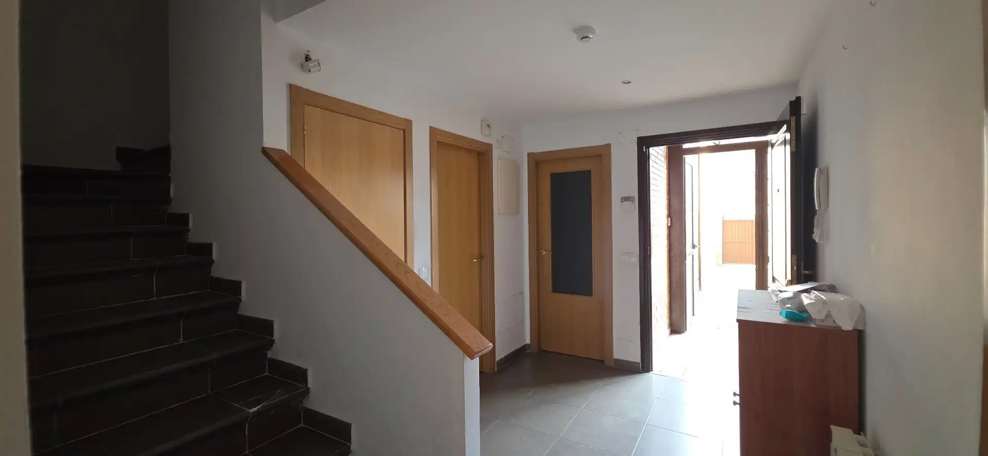 Haus oder Chalet zum Verkauf in Ugena mit Klimaanlage, Heizung und Privatgarten
