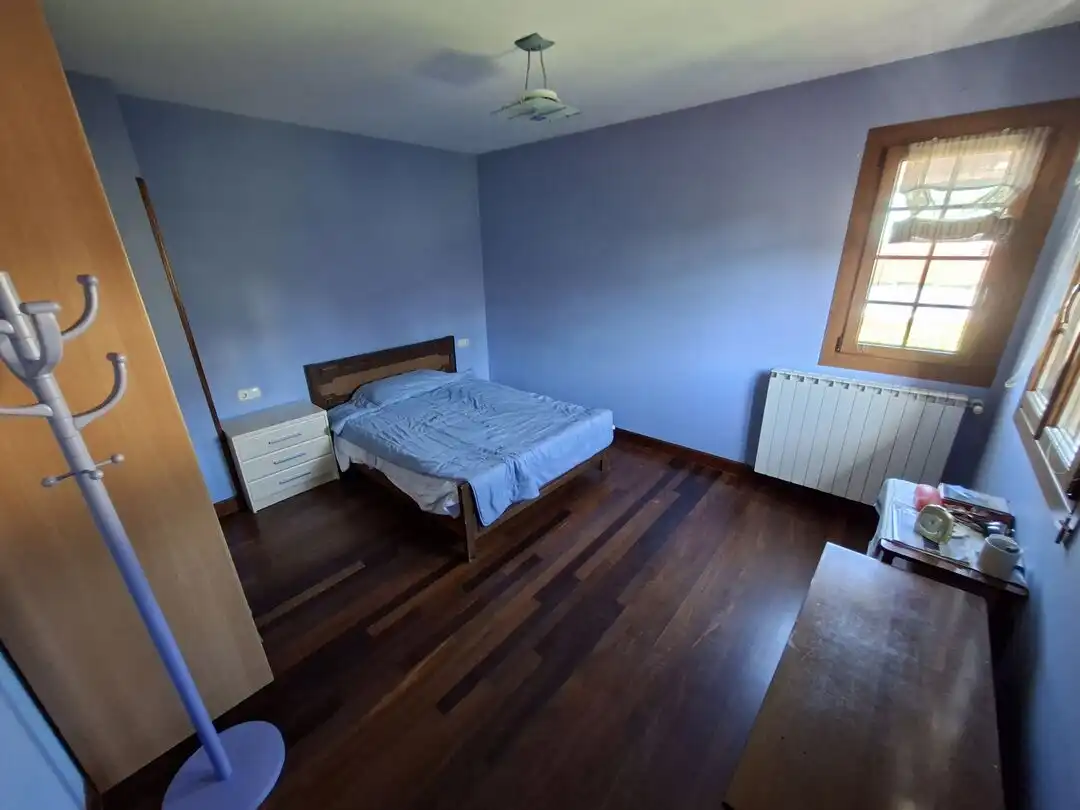 Habitación de Casa adosada en venta en Markina-Xemein con Calefacción, Jardín privado y Amueblado