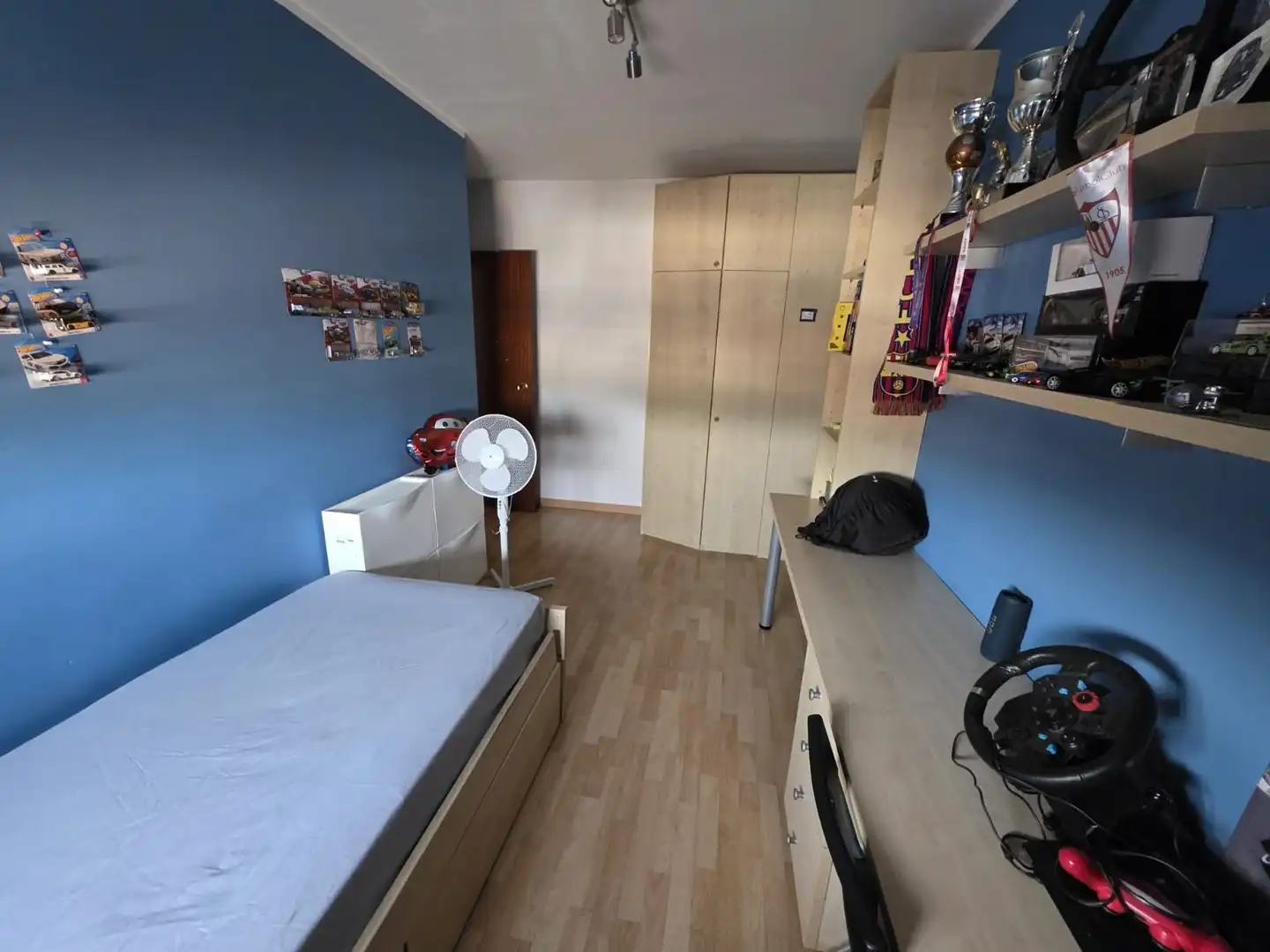 Habitación de Piso en venta en Santa Coloma de Gramenet con Aire acondicionado, Calefacción y Terraza
