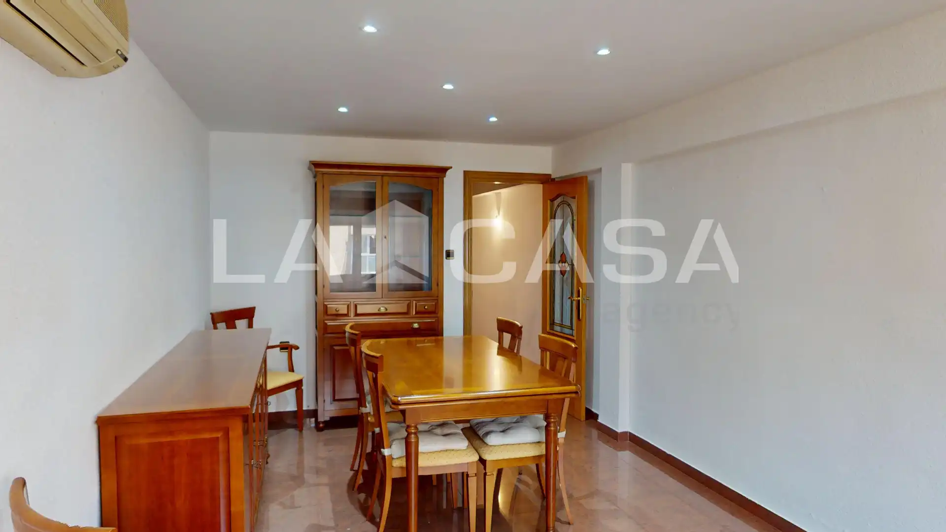 Appartamento con terrazza in vendita a Avinguda de Blasco Ibáñez, imagen 2