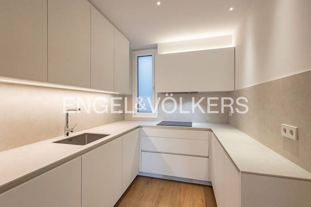 Piso en Venta en Carrer del Comte d'Urgell en L'Antiga Esquerra de l'Eixample