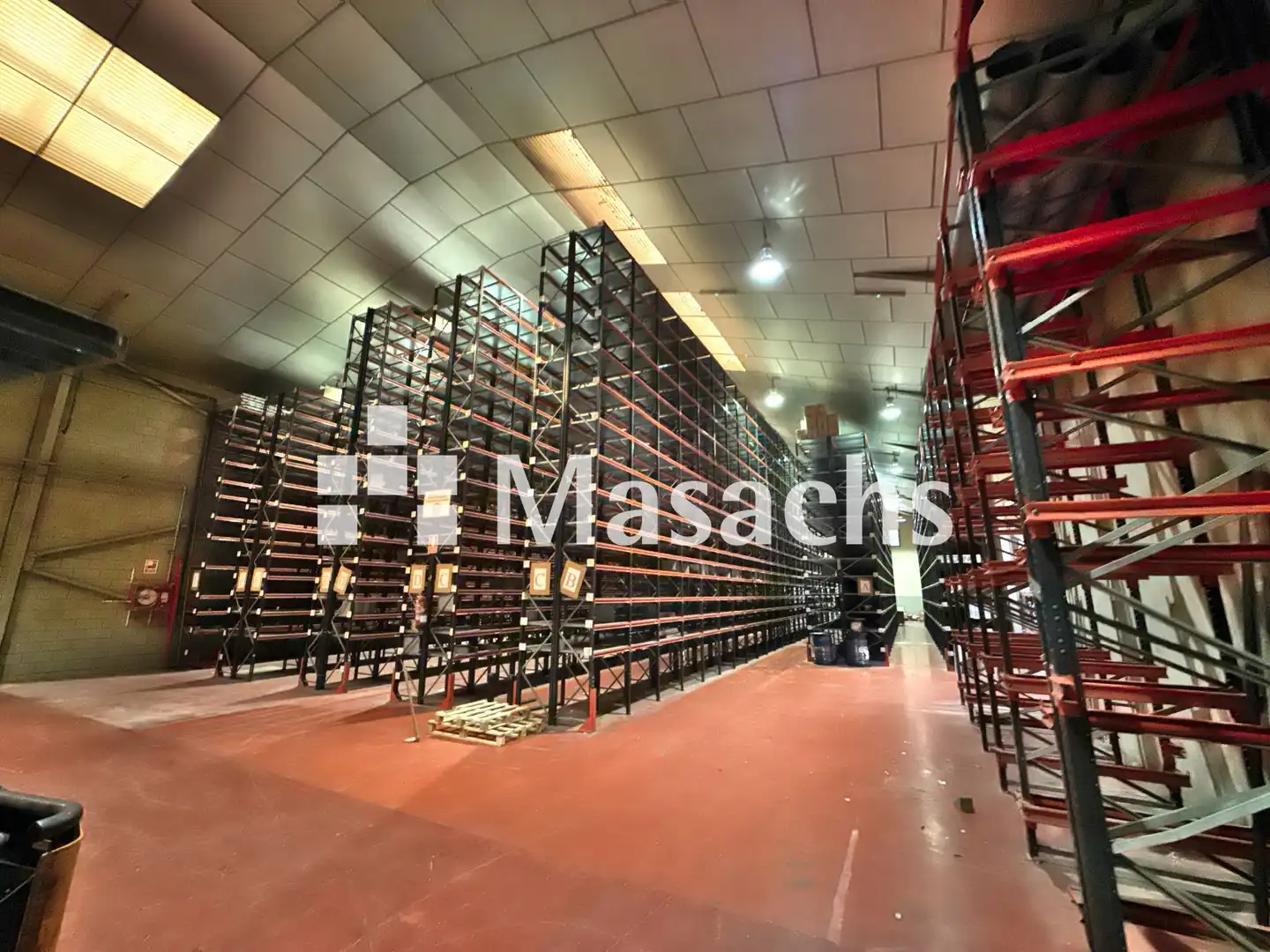 Nave industrial en venta en Martorell