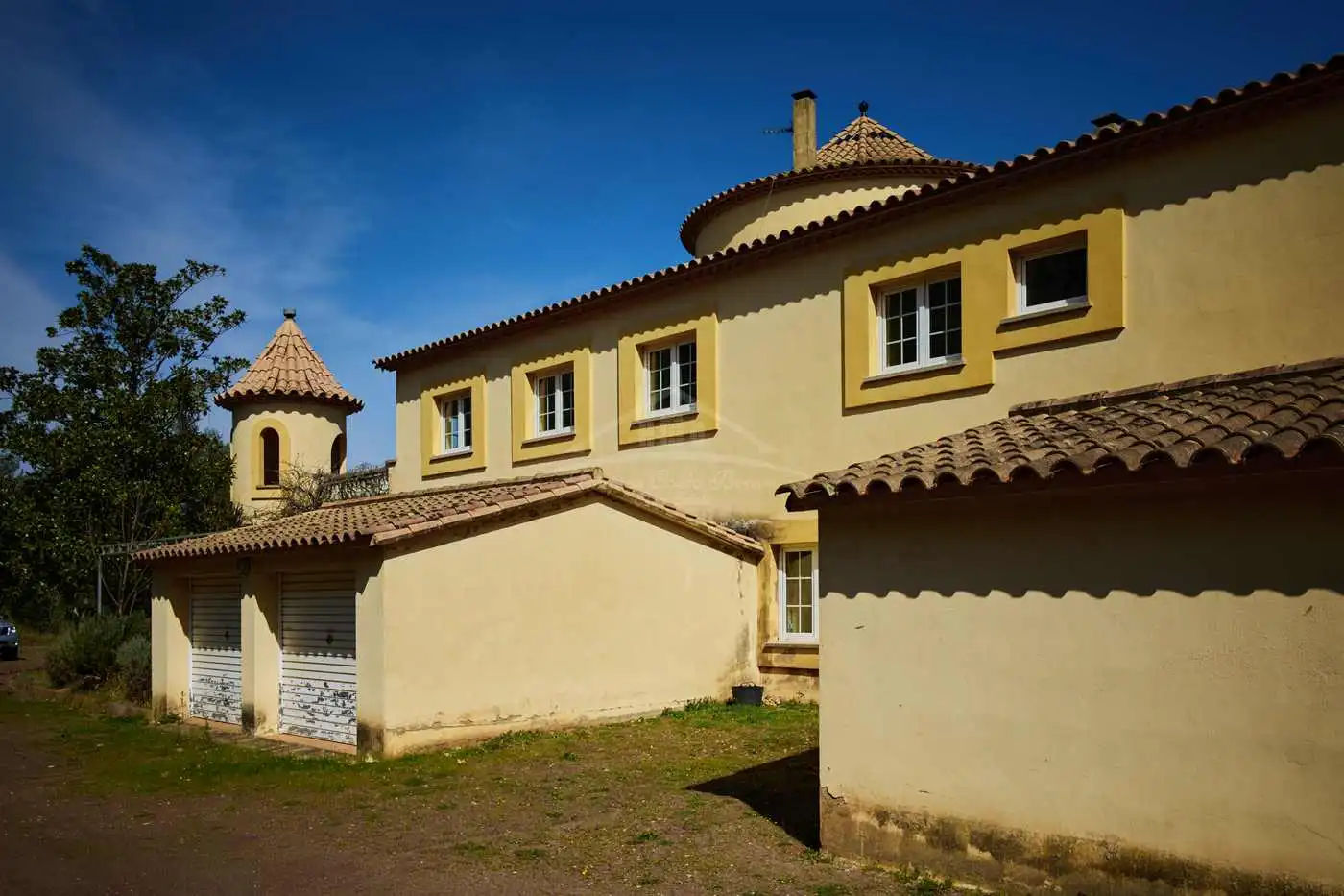 Vista exterior de Finca rústica en venta en Celrà con Calefacción, Jardín privado y Terraza