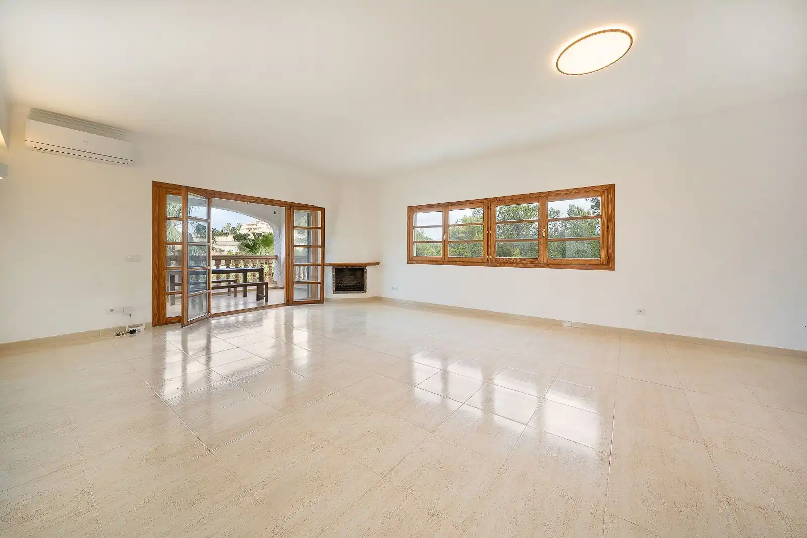 Living room of Houses for sale in Calvià  with Air Conditioner, Heating and Private garden