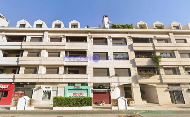 Local comercial en Venta en Cardenal Ilundain en Bami - La Estrella