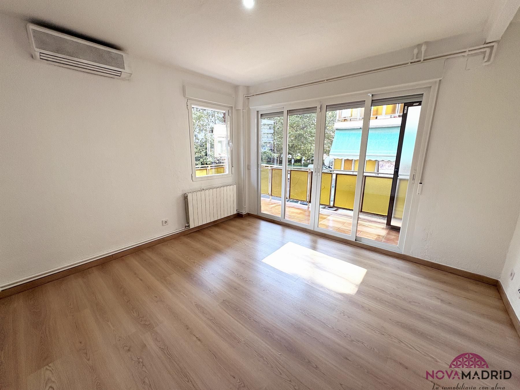 Dormitori de Pis en venda en Fuenlabrada amb Aire condicionat, Calefacció i Terrassa