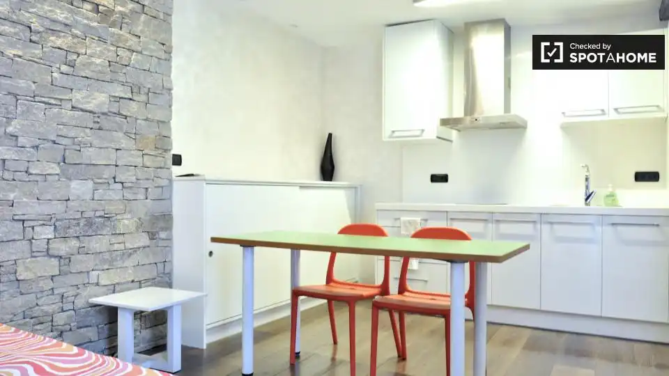 Fotografía del inmueble reportado: 1.400 €/mes — Barcelona, Barcelona
