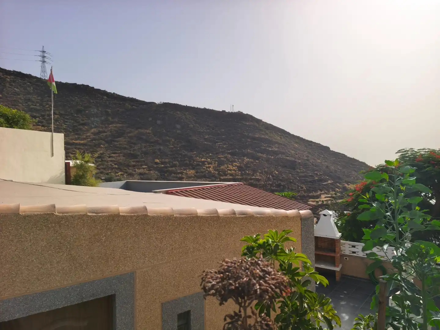 Vista exterior de Casa o xalet en venda en Candelaria amb Aire condicionat, Jardí privat i Terrassa