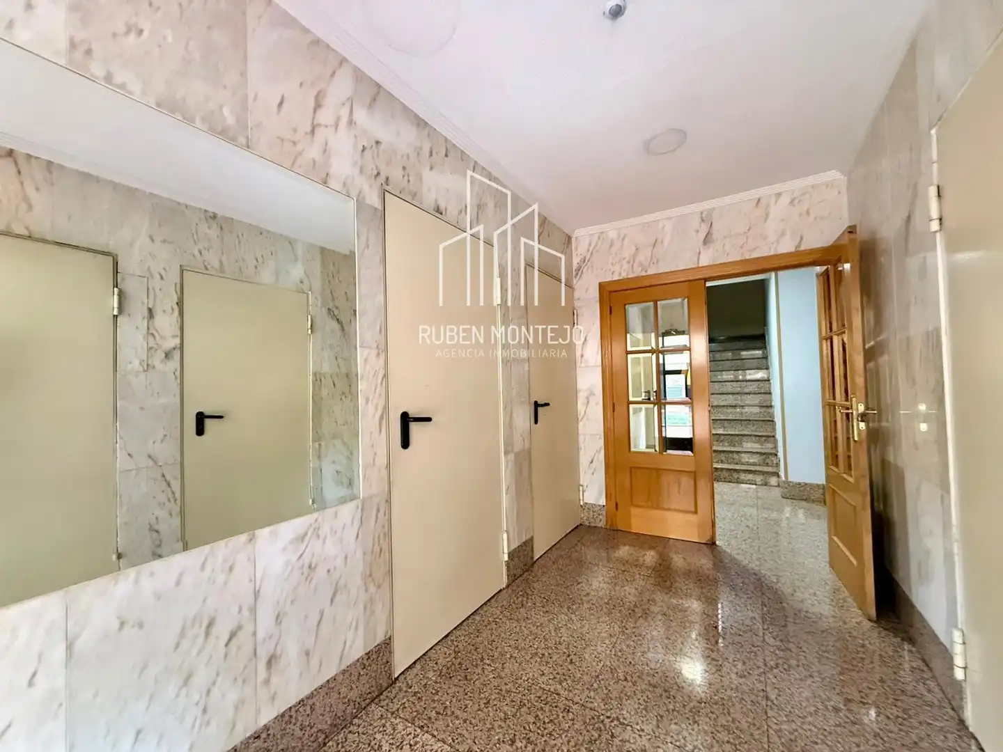 Exterior view of Flat for rent in Salamanca  with Heating, Terrace and Furnished