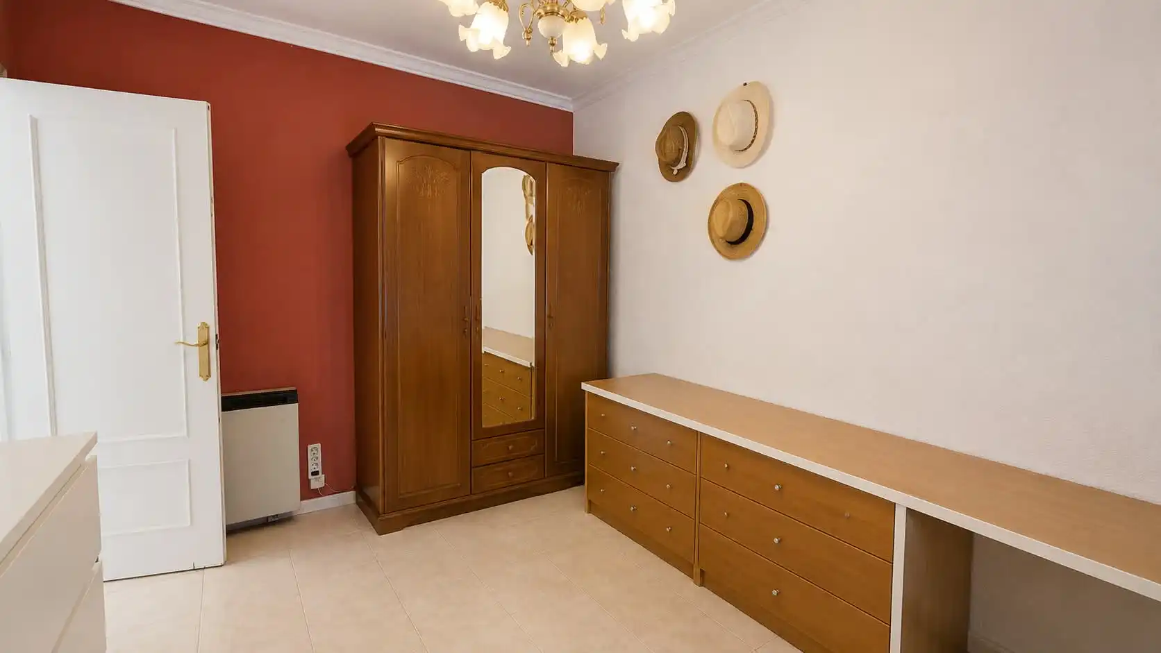 Bedroom of Flat for sale in Parla  with Air Conditioner, Heating and Terrace