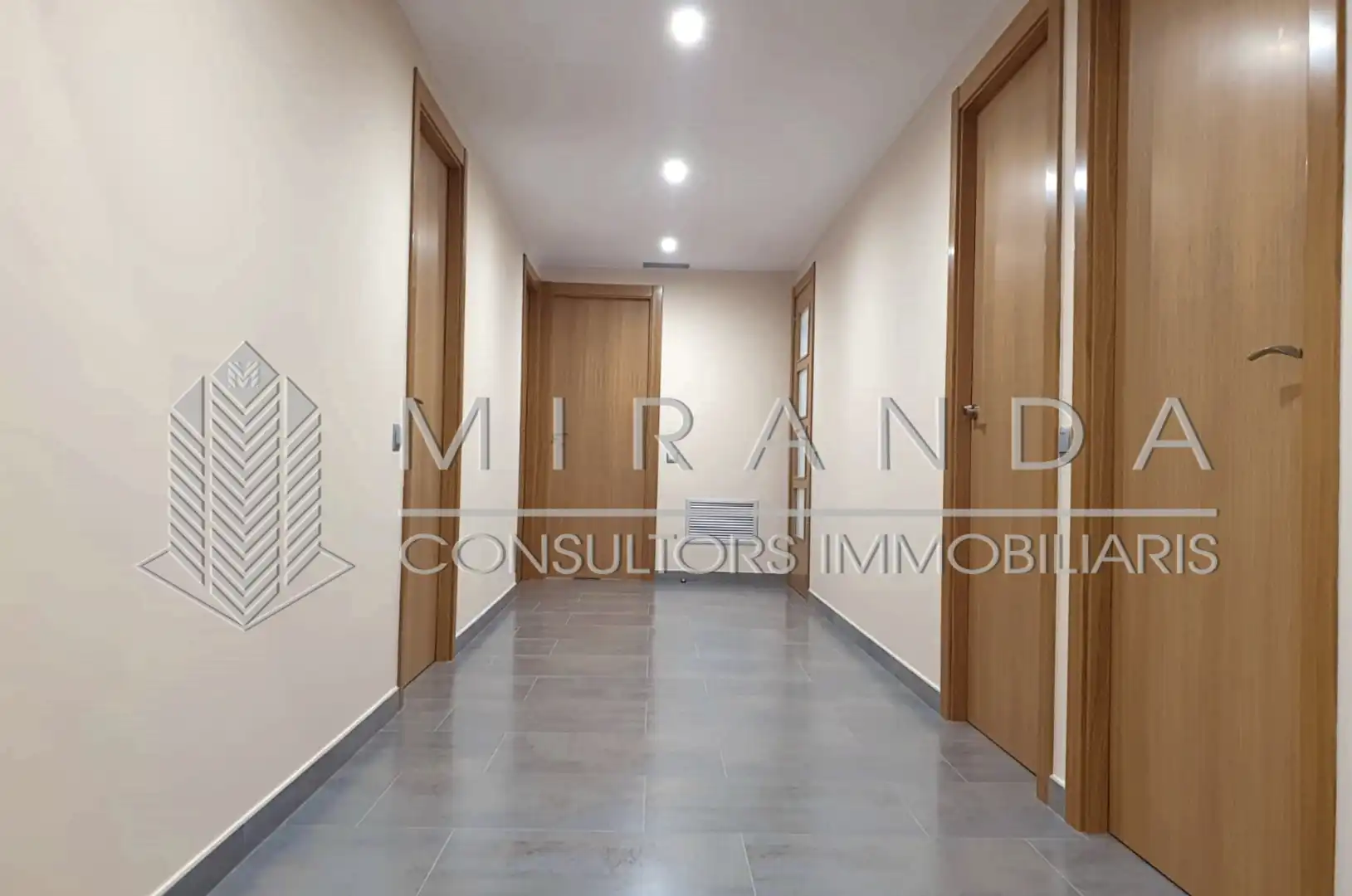 Piso de alquiler en Granollers con Aire acondicionado, Calefacción y Horno