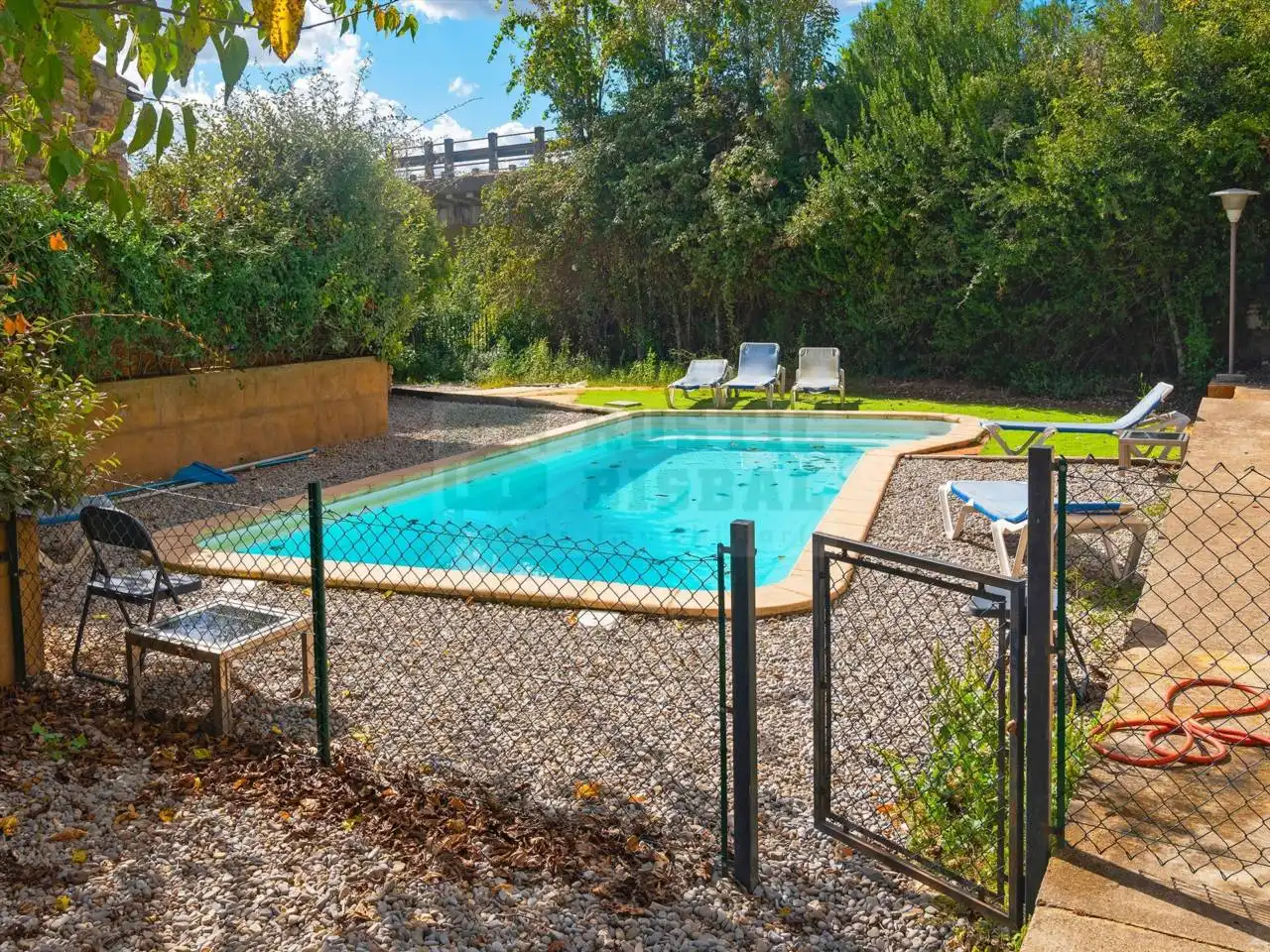 Piscina de Finca rústica en venta en Sant Miquel de Fluvià con Aire acondicionado, Calefacción y Terraza