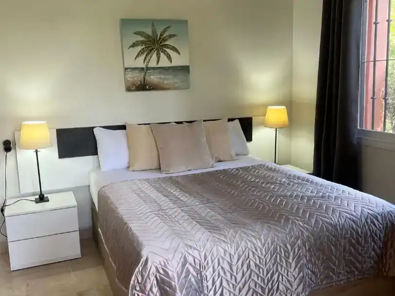 Bedroom of Flat for rent in Milla de Oro