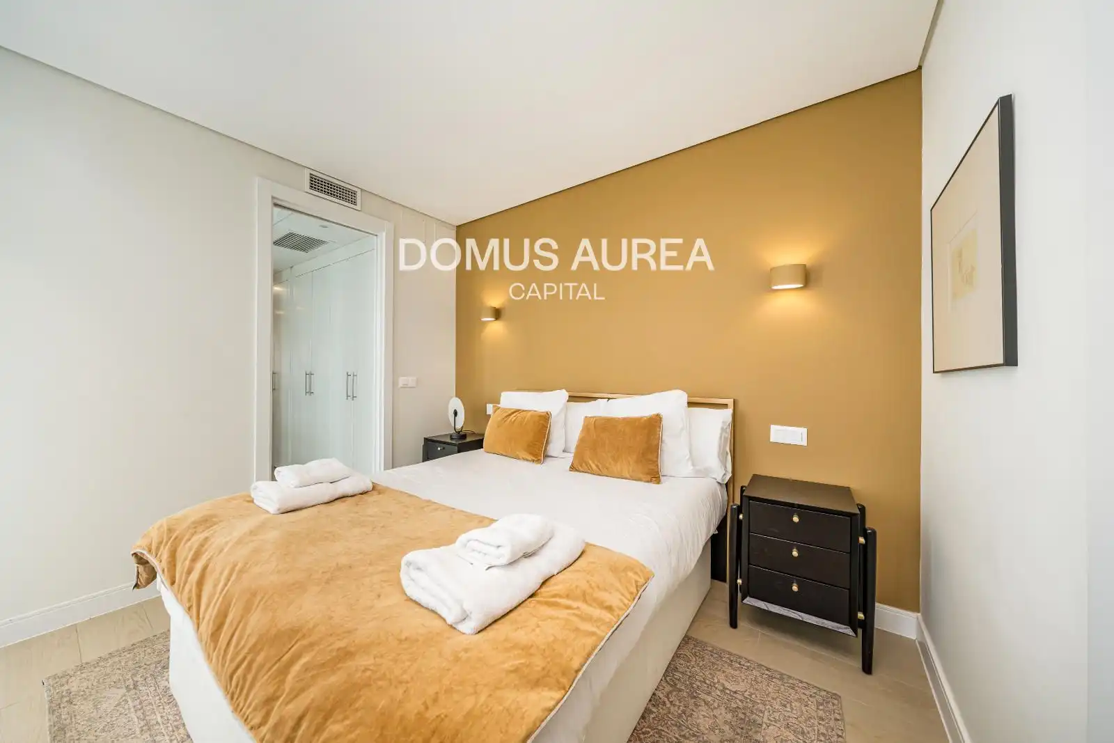 Schlafzimmer von Maisonette zur Miete in Madrid mit Klimaanlage, Heizung und Terrasse