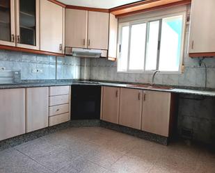 Kitchen of Flat for sale in Torrent  with Air Conditioner, Furnished and Oven