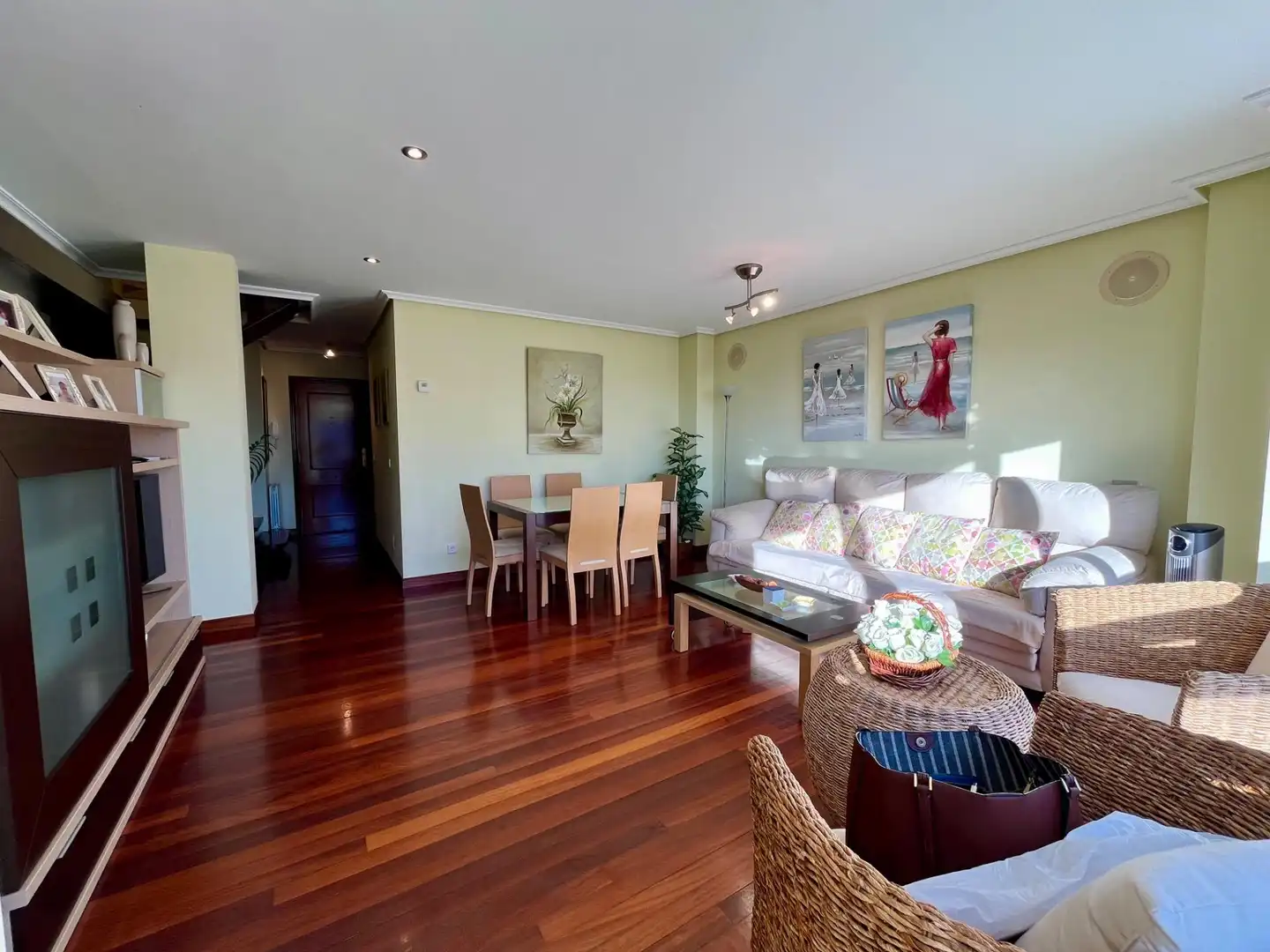 Duplex con giardino in vendita a CONSUELO BERGES, imagen 5
