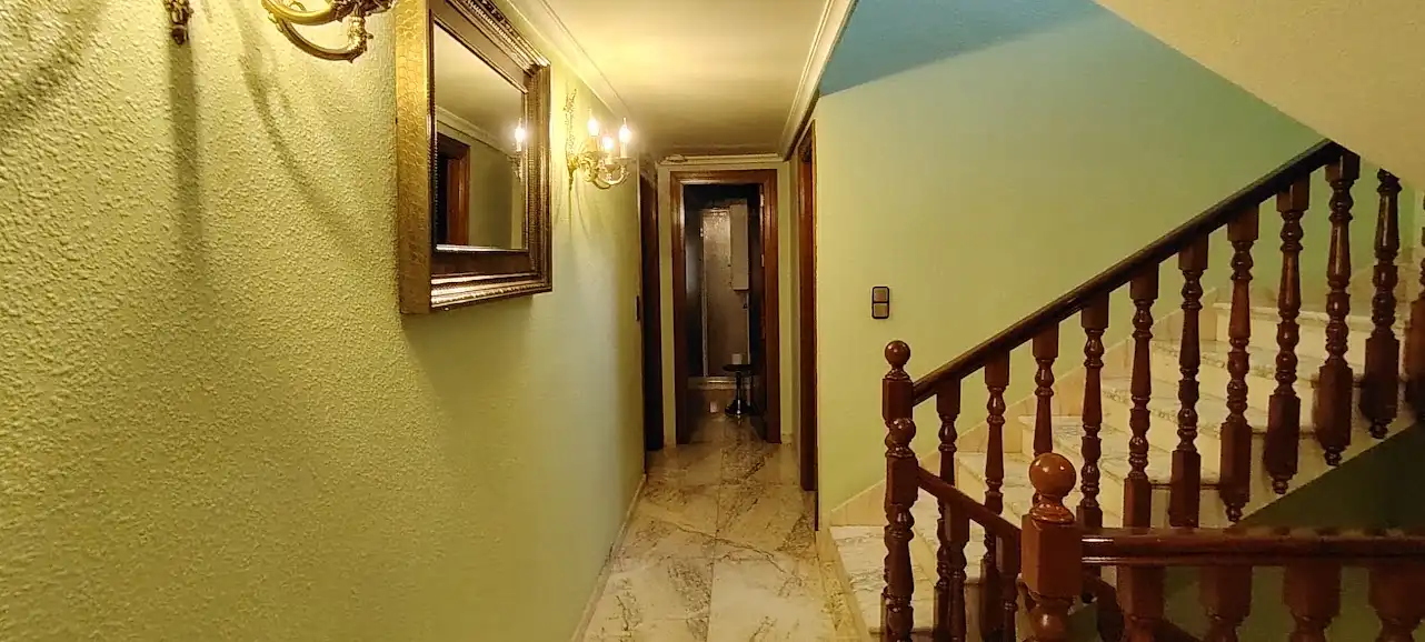 Casa o xalet en venda en Linares amb Aire condicionat, Calefacció i Jardí privat