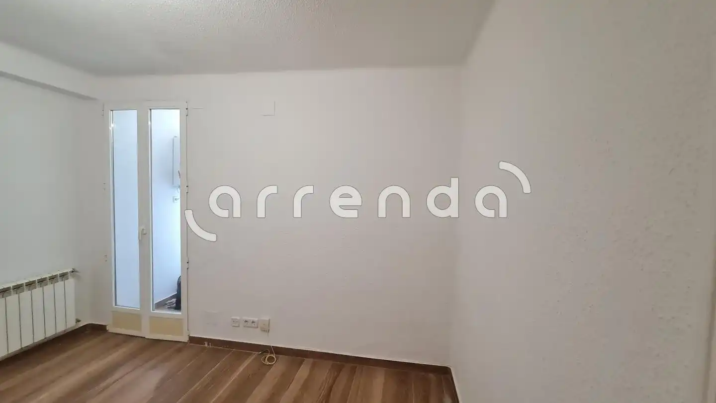 Flat for rent in Madrid  with Heating and Terrace
