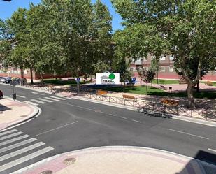Vista exterior de Pis de lloguer en Valladolid Capital amb Aire condicionat, Terrassa i Balcó