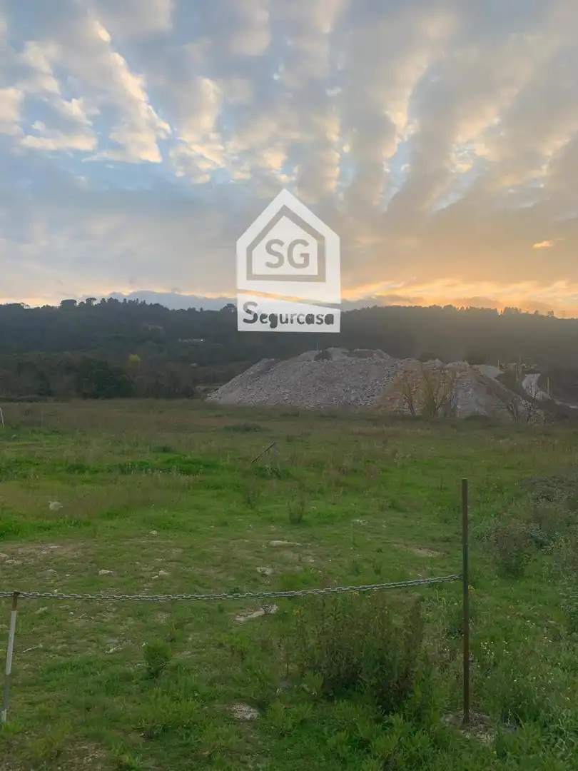Industrial land for rent in San Cibrao das Viñas