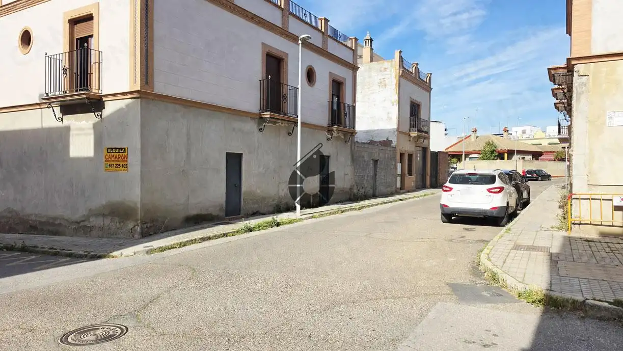 Local commercial à louer à Coria del Río, imagen 4