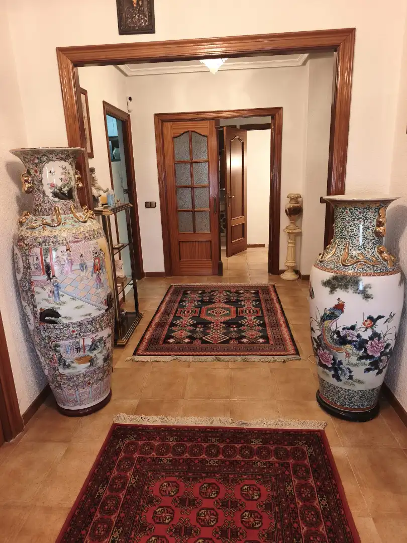 Houses for sale in Recas  with Air Conditioner, Heating and Private garden