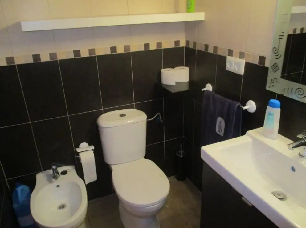 Baño de Dúplex en venta en Bejís con Calefacción, Jardín privado y Terraza