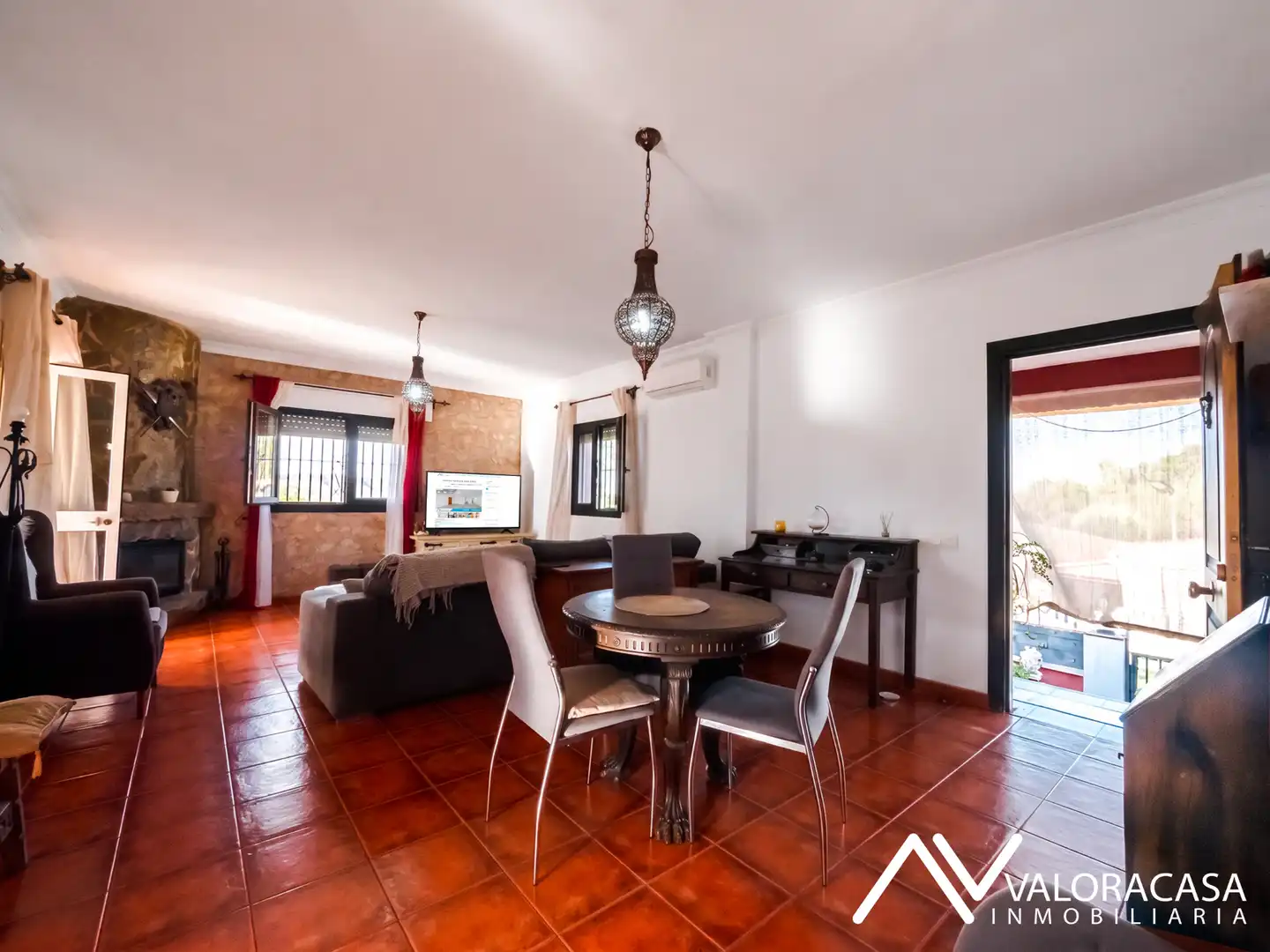 Living room of Houses for sale in Coín  with Air Conditioner, Private garden and Terrace