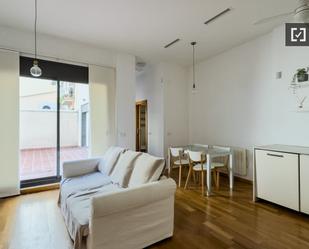 Living room of Flat to rent in Badalona  with Air Conditioner, Heating and Furnished