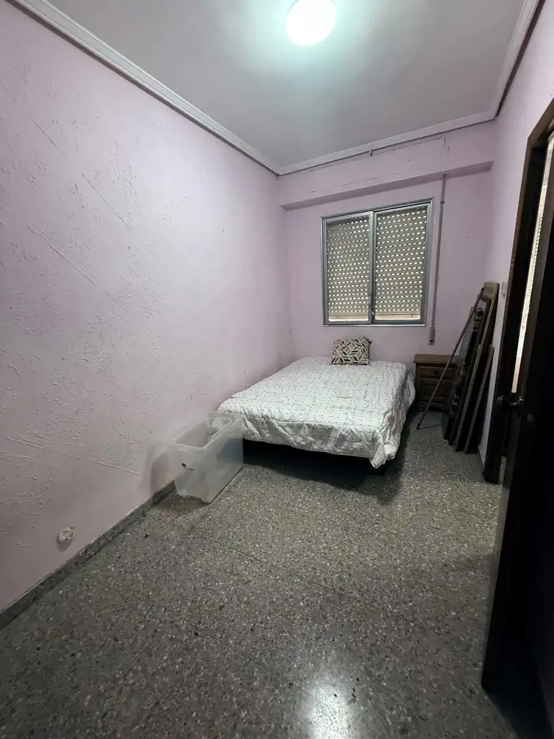 Dormitori de Apartament en venda en Camí Reial 