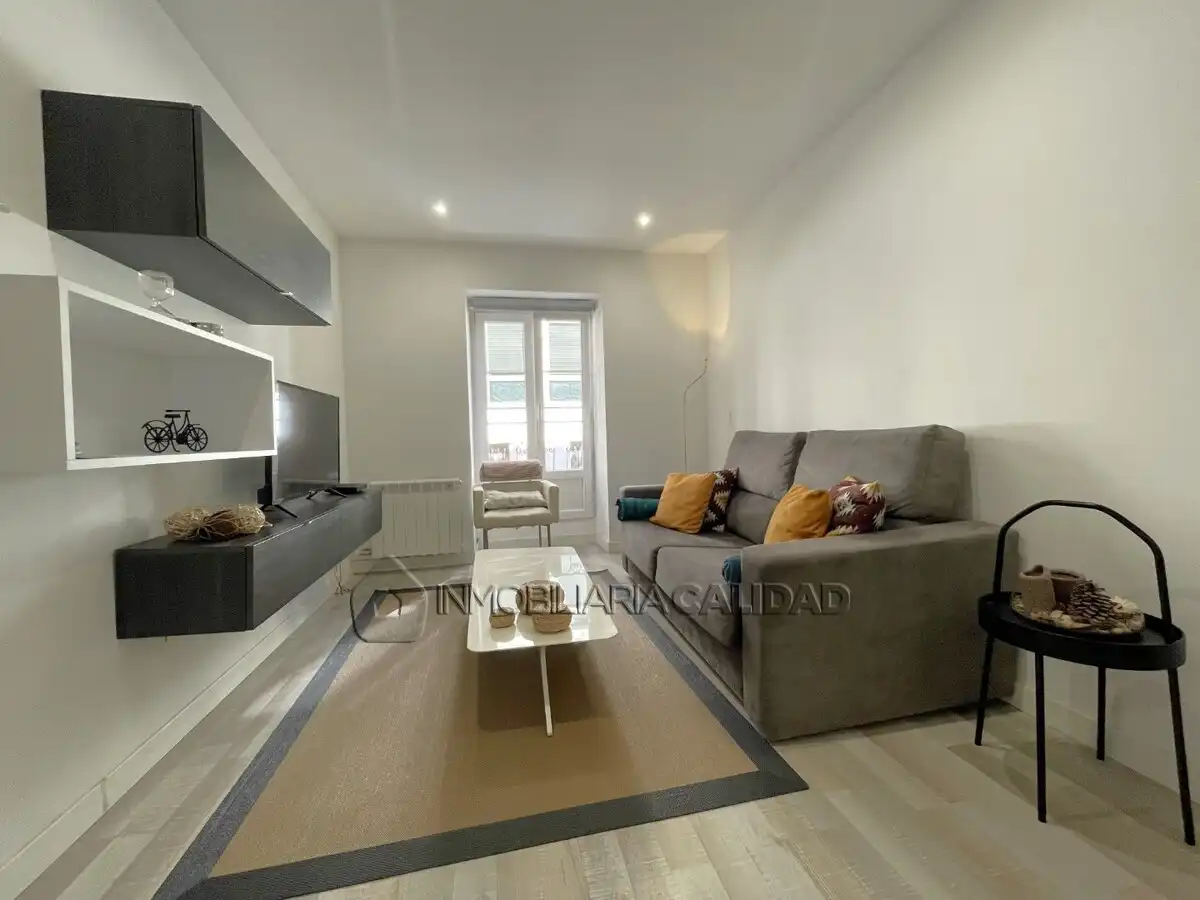 Sala de estar de Piso de alquiler en Burgos con Calefacción y Amueblado