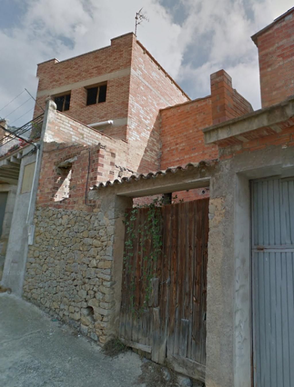 Vista exterior de Edifici en venda en Vilanova de Meià