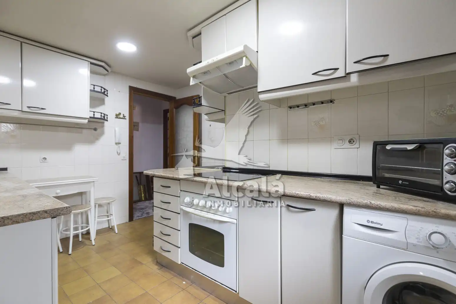 Küche von Wohnung zum Verkauf in Alcalá de Henares mit Heizung und Terrasse