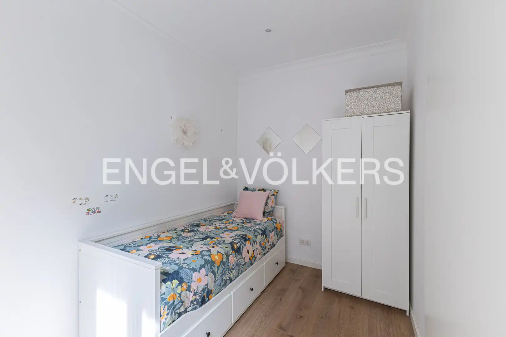 Habitación de Piso en venta en Barcelona con Calefacción, Parquet y Balcón