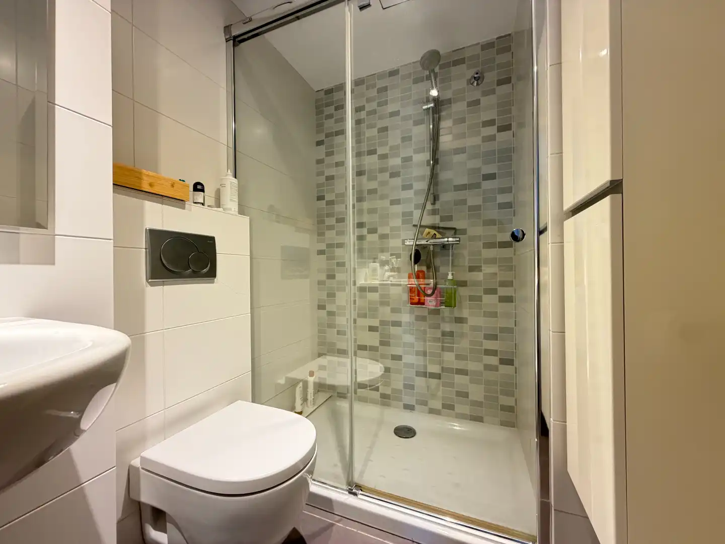 Bathroom of Apartments for sale in Roses  with Air Conditioner, Heating and Terrace