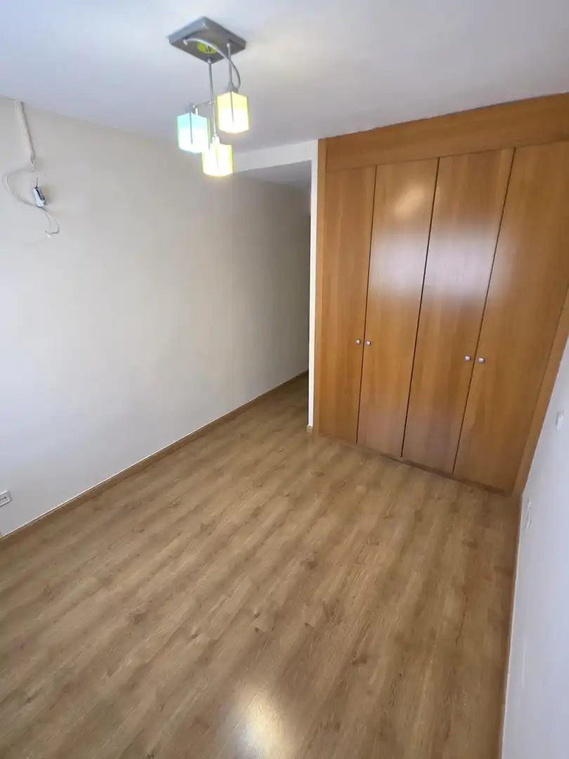 Habitación de Piso de alquiler en Valdemoro con Aire acondicionado y Calefacción