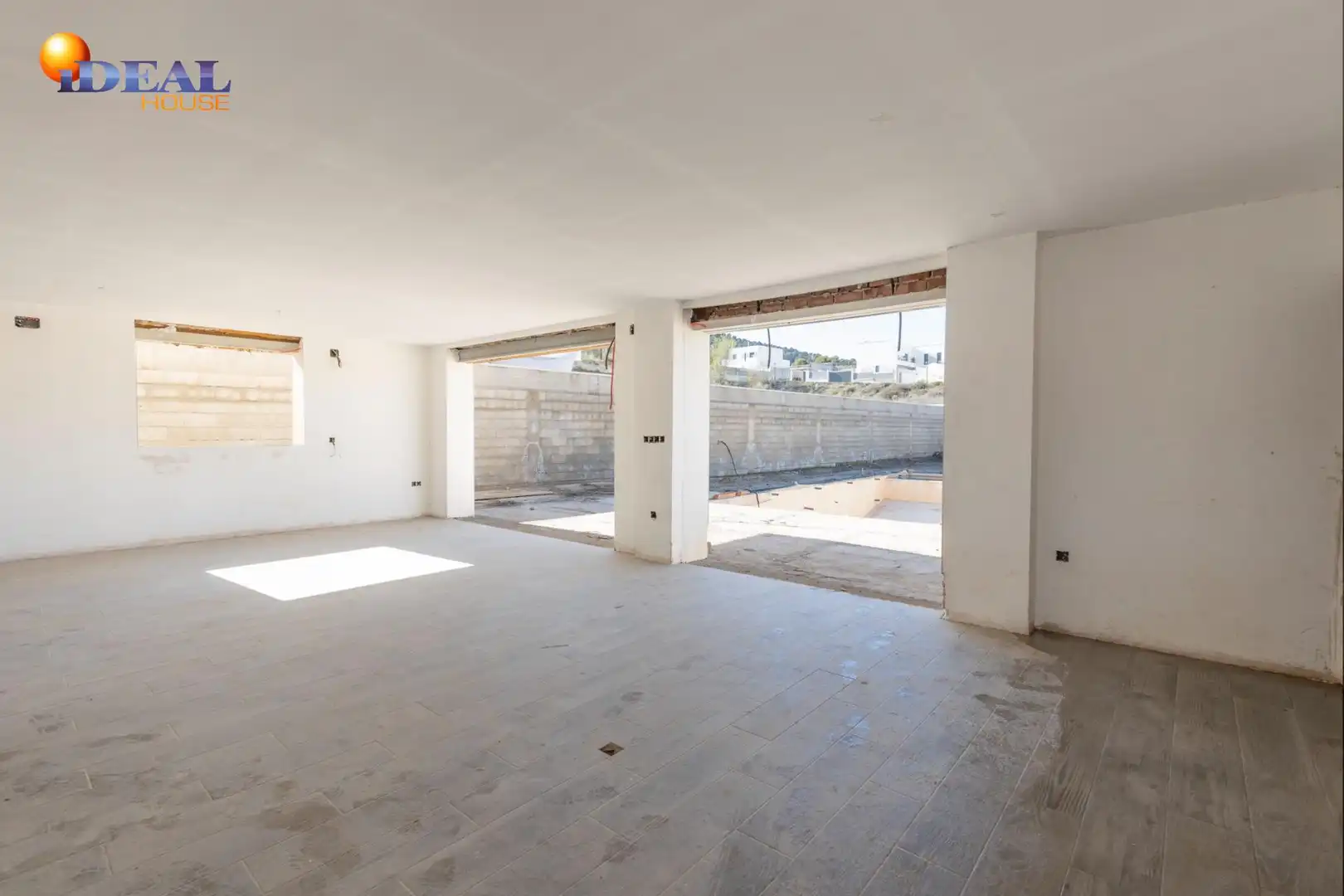 Detached house with terrace for sale in Calle Puntal de las Siete Lagunas 18, imagen 37