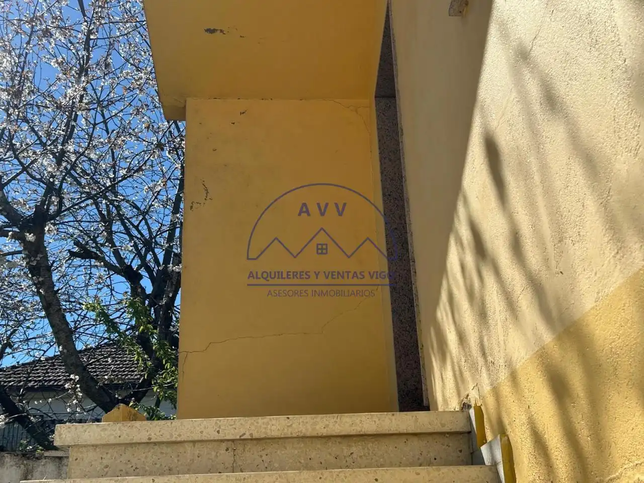 Vista exterior de Casa o chalet en venta en Vigo  con Calefacción, Jardín privado y Terraza