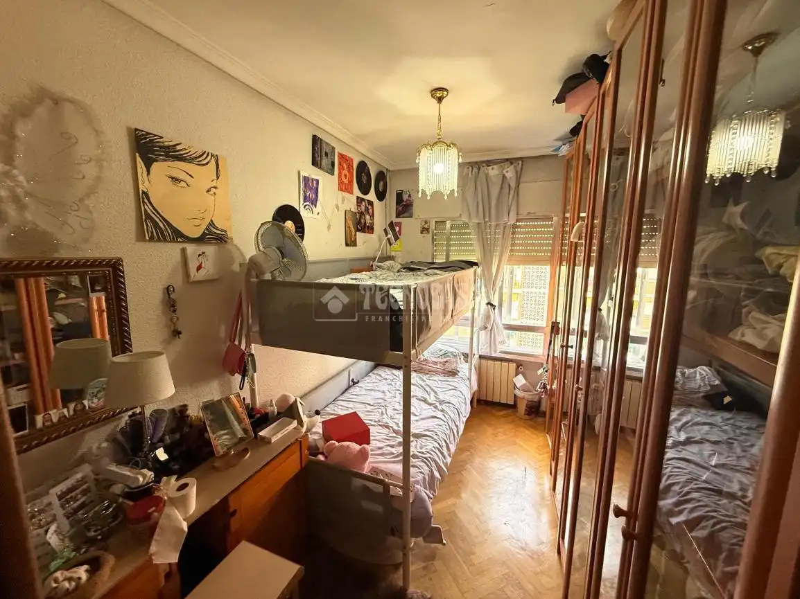 Schlafzimmer von Wohnung zum Verkauf in Madrid mit Klimaanlage, Heizung und Parkett