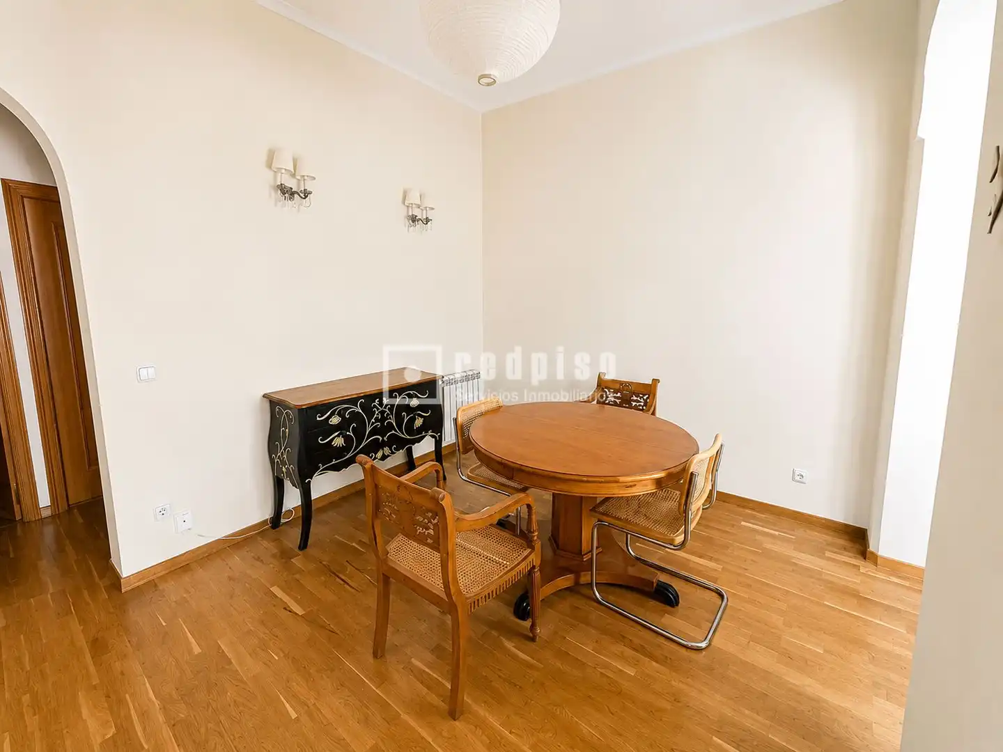 Comedor de Piso en venta en Madrid con Calefacción, Parquet y Terraza