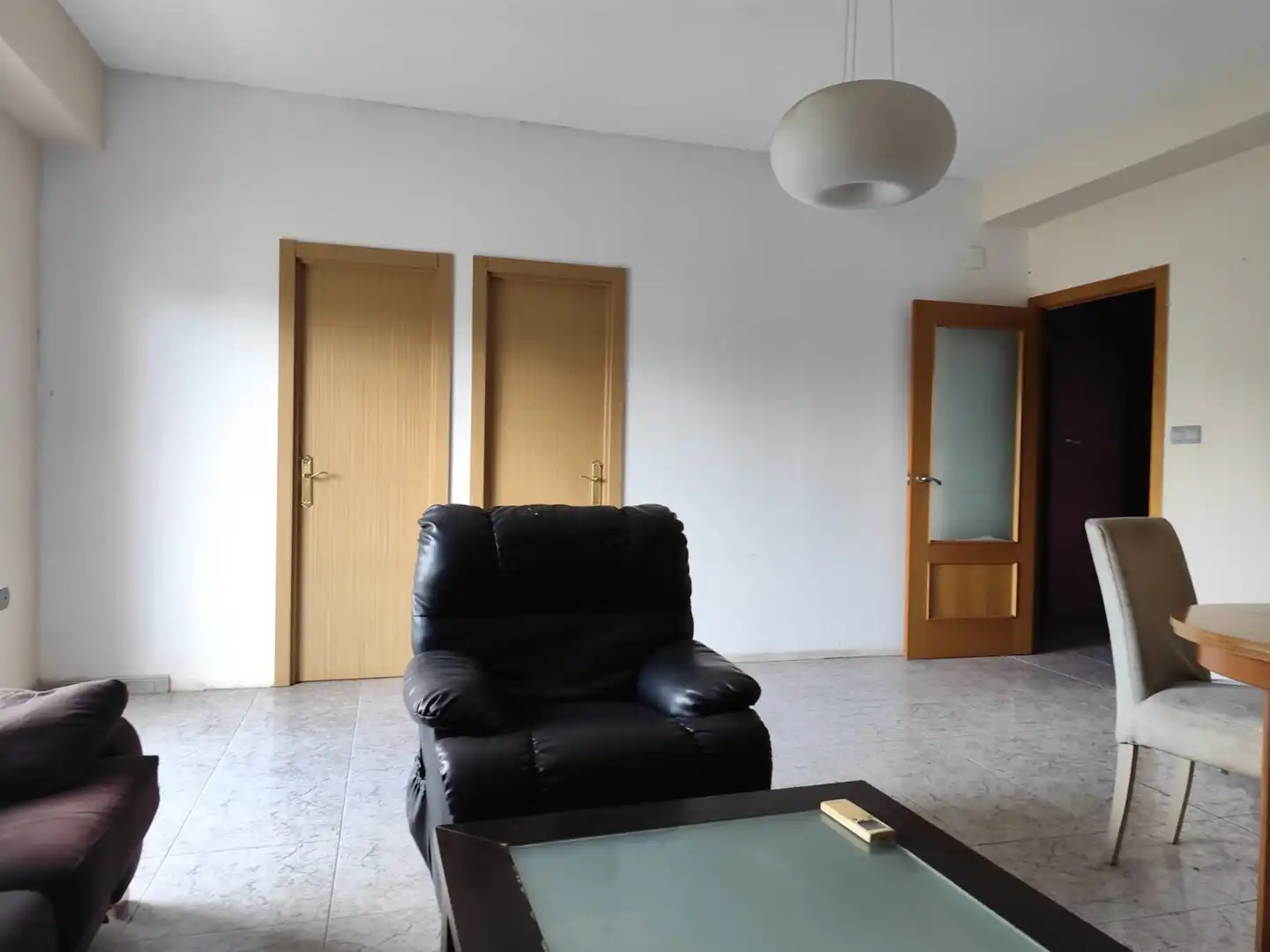 Wohnzimmer von Wohnung zum Verkauf in Alzira mit Ofen, Waschmaschine und Mikrowelle
