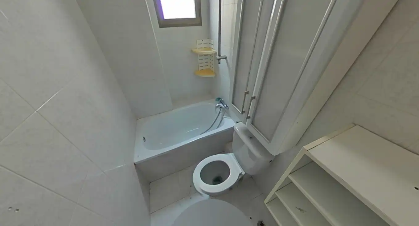 Baño de Piso en venta en Almería