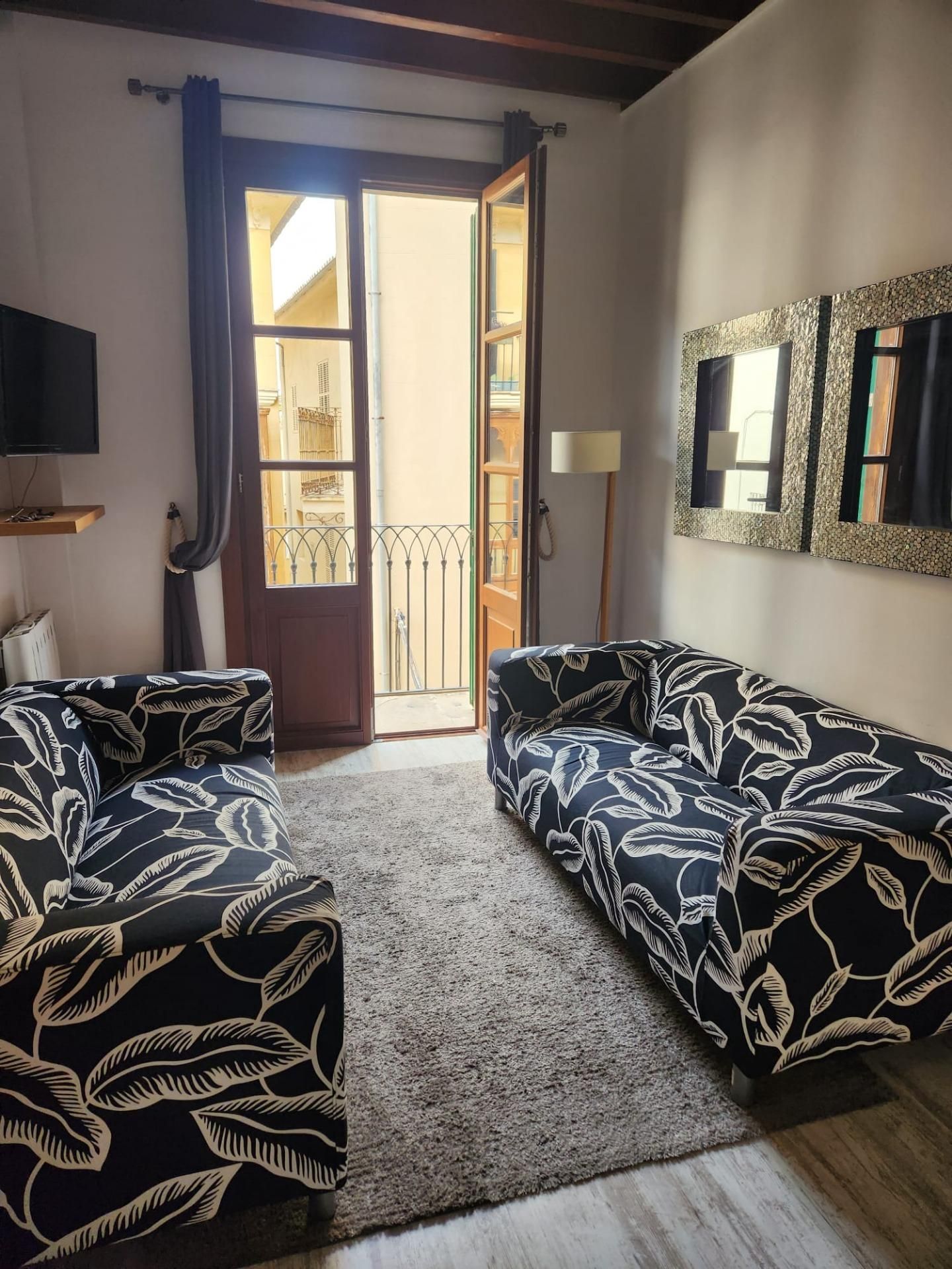 Sala d'estar de Pis de lloguer en  Palma de Mallorca amb Terrassa i Moblat